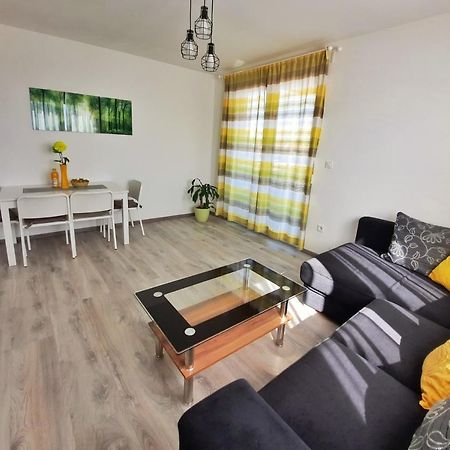 Apartment Mrvica Near The Zagreb Airport Velika Gorica Ngoại thất bức ảnh