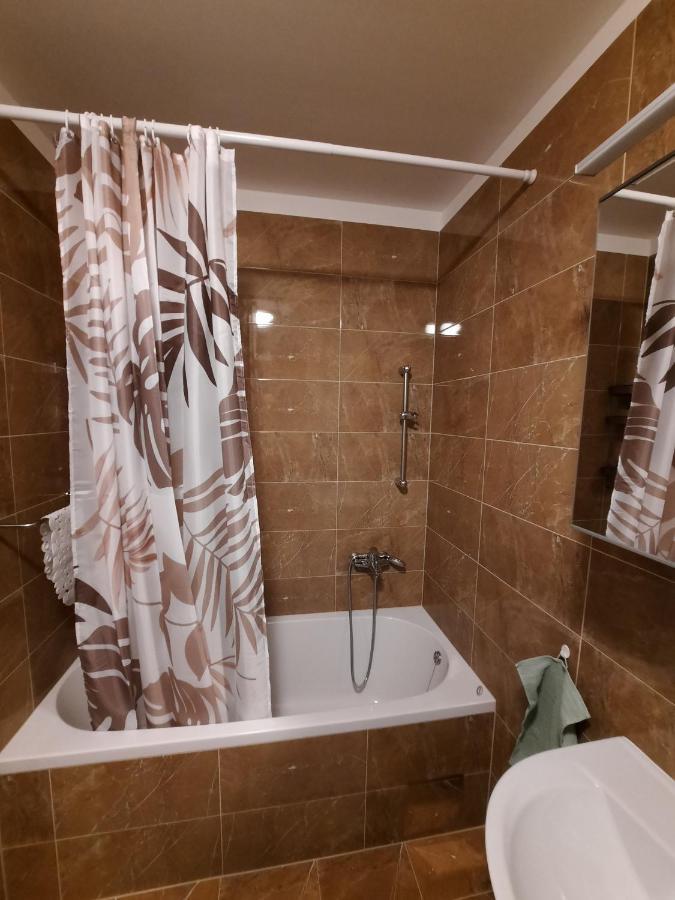 Apartment Mrvica Near The Zagreb Airport Velika Gorica Ngoại thất bức ảnh