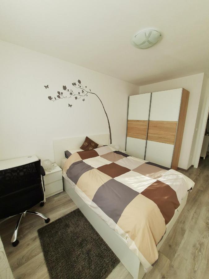 Apartment Mrvica Near The Zagreb Airport Velika Gorica Ngoại thất bức ảnh