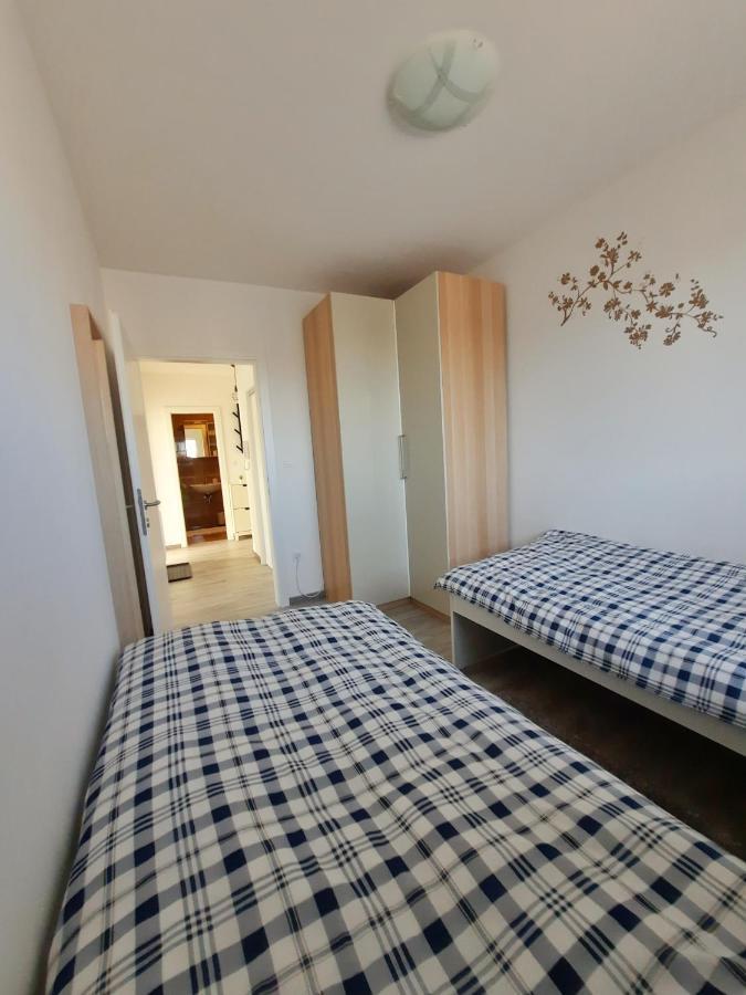 Apartment Mrvica Near The Zagreb Airport Velika Gorica Ngoại thất bức ảnh